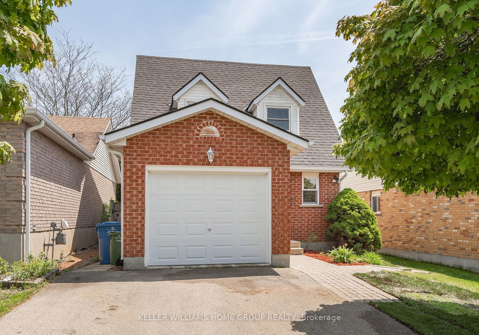 22-moss-place-guelph-ontario-x6039468