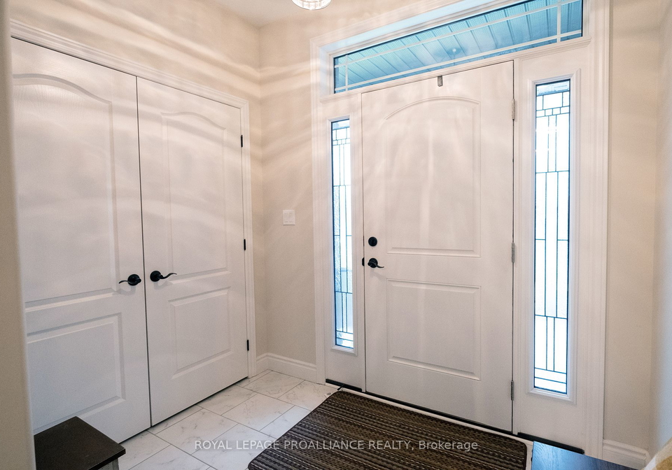 66-farmington-crescent-belleville-ontario-x6039644