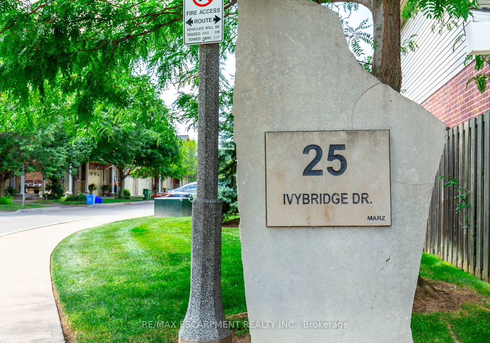 25-ivybridge-drive-hamilton-ontario-x6694960