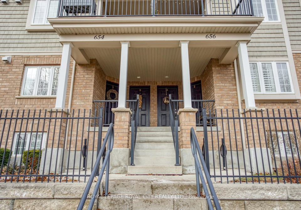 654-woodlawn-road-e-guelph-ontario-x7369128