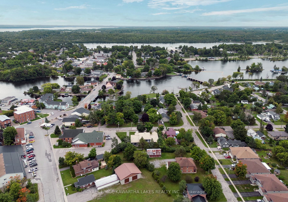 19-queen-street-kawartha-lakes-ontario-x8179768