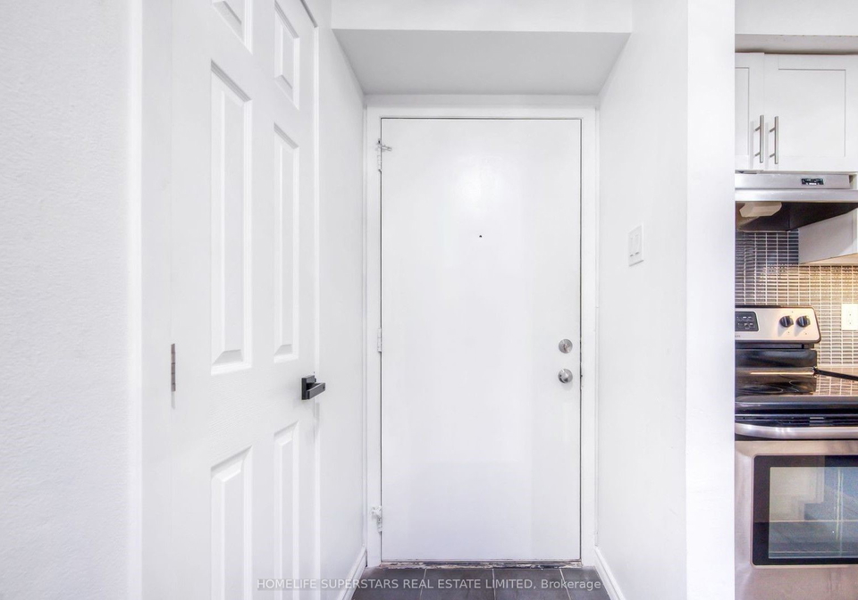 509-quiet-place-waterloo-ontario-x8186390