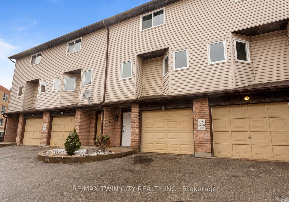 24-bond-street-brantford-ontario-x8222002