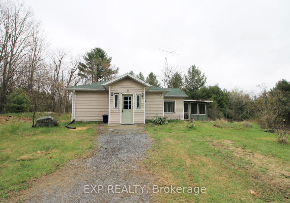 1802-flinton-road-tweed-ontario-x8296364