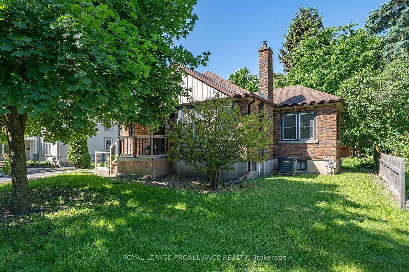 284 Bleecker Avenue, Belleville