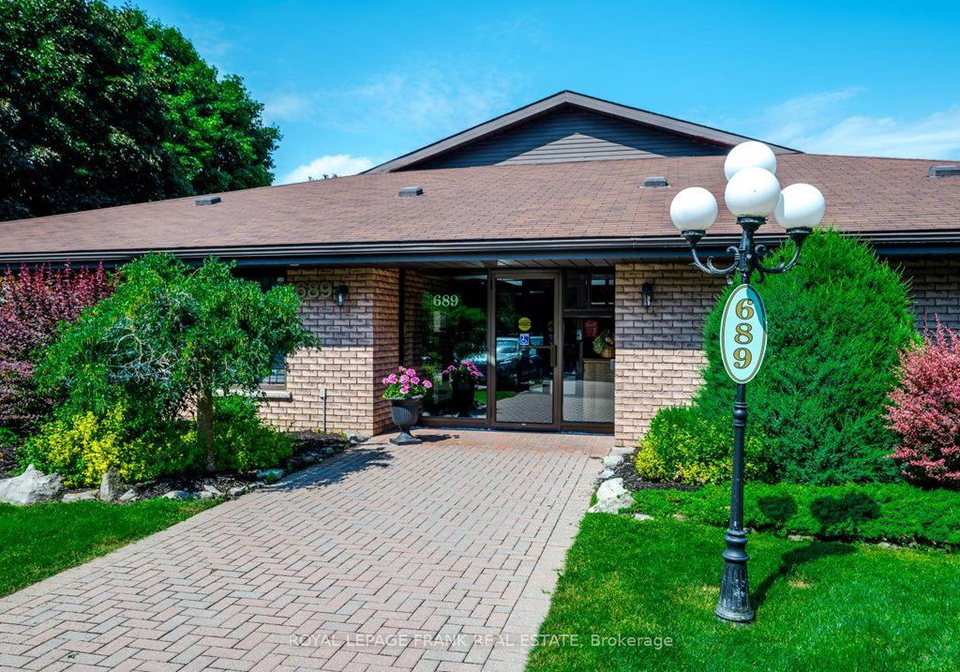 689-whitaker-street-peterborough-ontario-x8456196