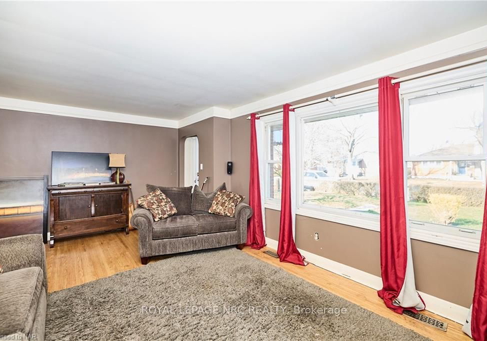 7182-adams-avenue-niagara-falls-ontario-x8499511
