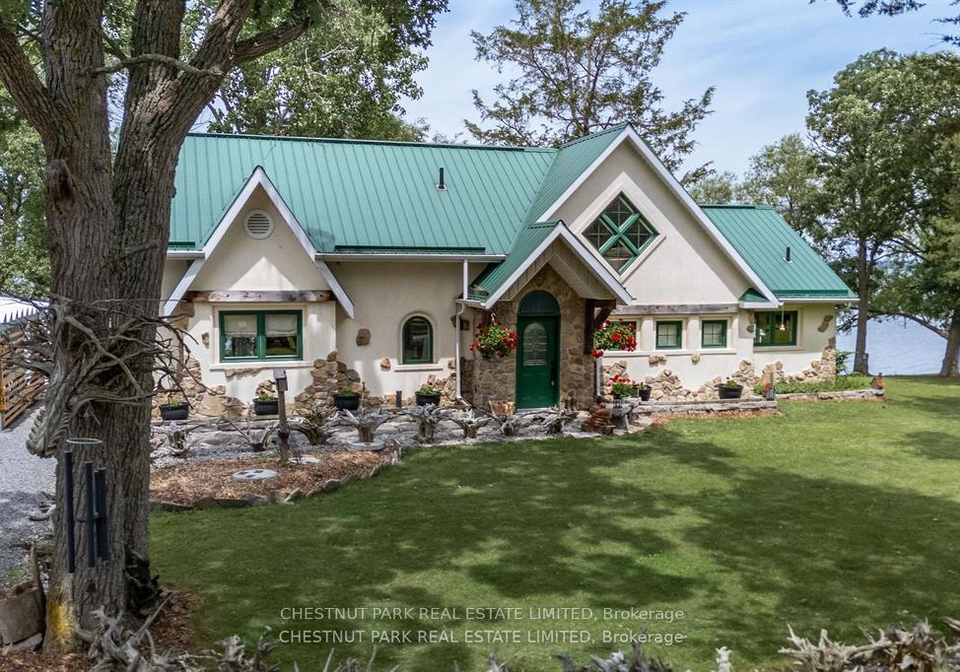 296-green-point-lane-e-prince-edward-county-ontario-x9009570