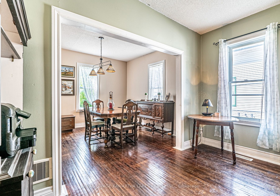 56-elgin-street-kawartha-lakes-ontario-x9012322