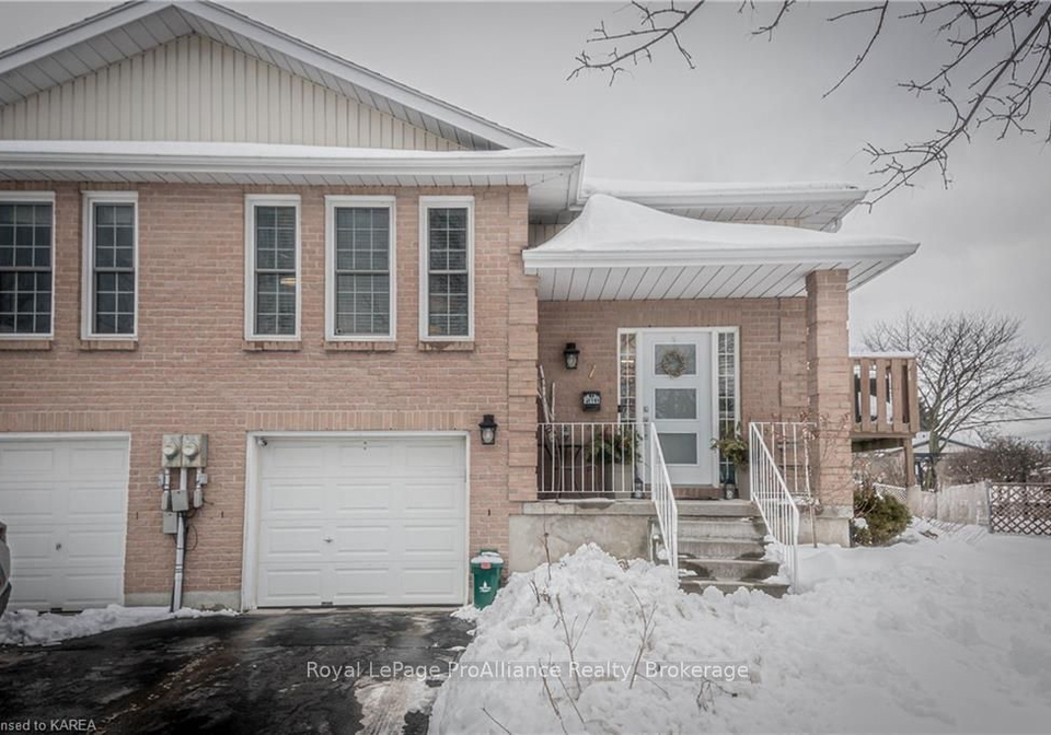 7-ainsley-place-kingston-ontario-x9025834