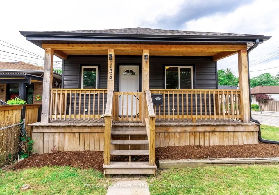 135-mcanulty-boulevard-hamilton-ontario-x9040969