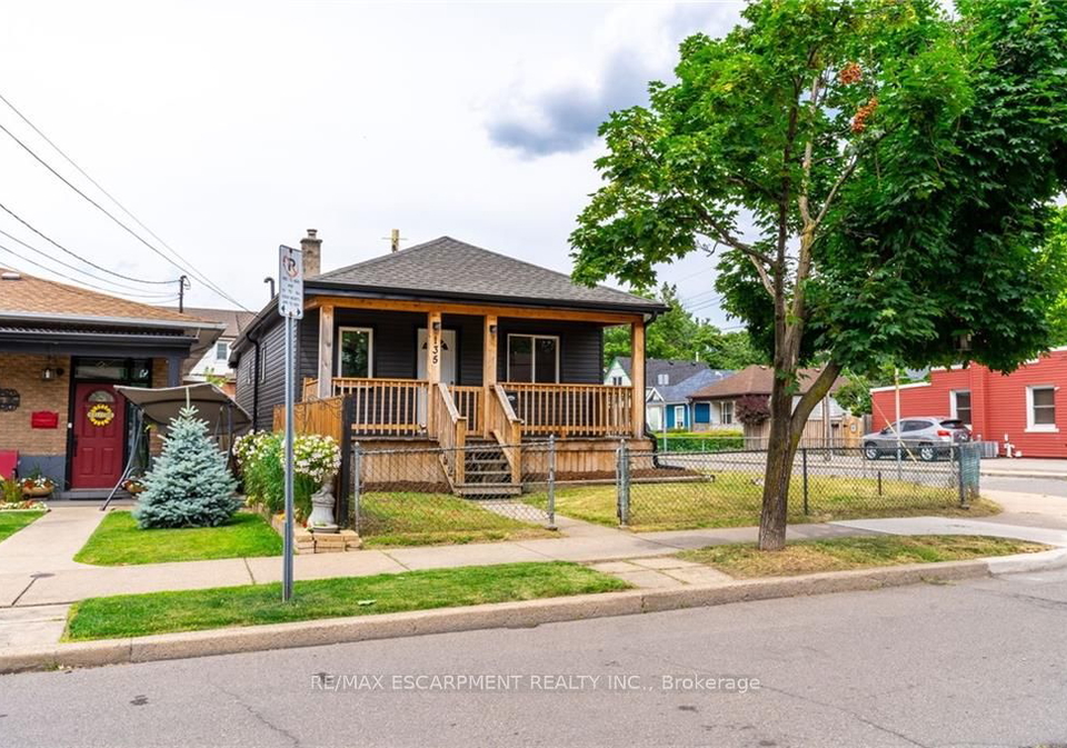 135-mcanulty-boulevard-hamilton-ontario-x9040969