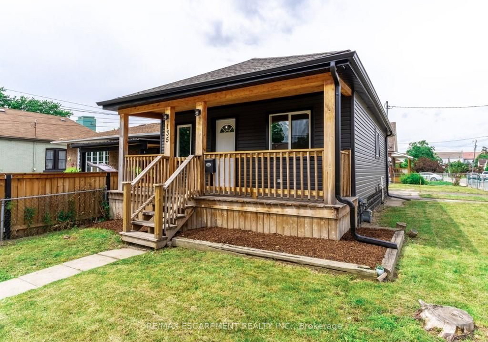 135-mcanulty-boulevard-hamilton-ontario-x9040969