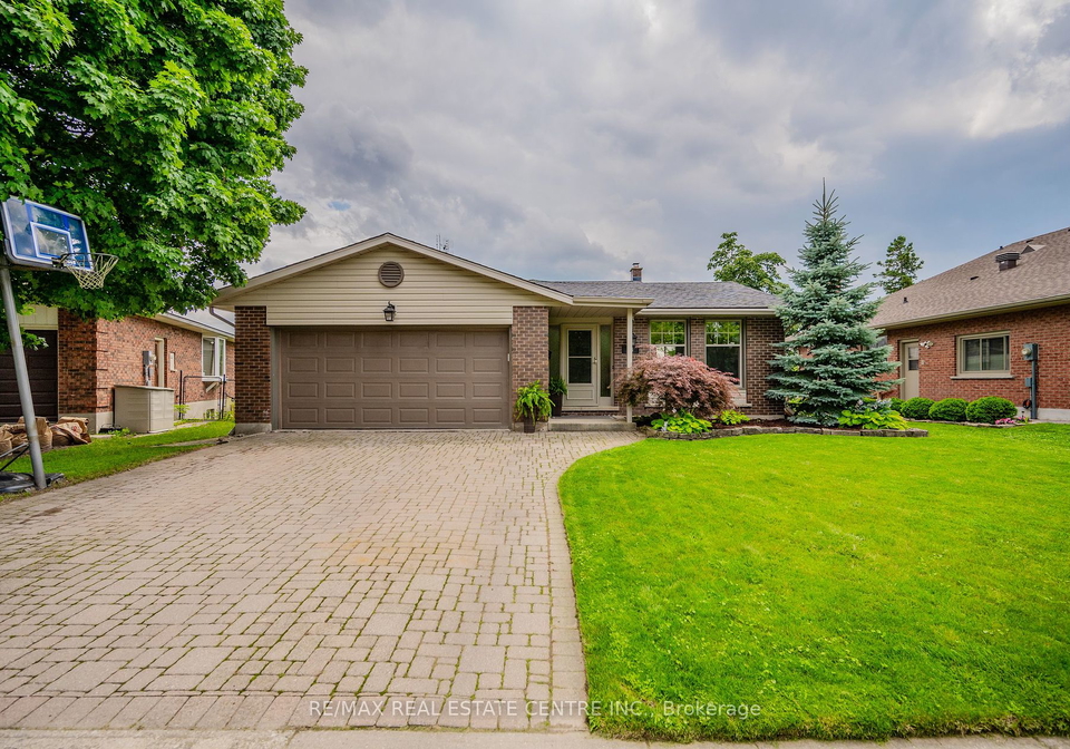 56-blue-spruce-court-kitchener-ontario-x9045139