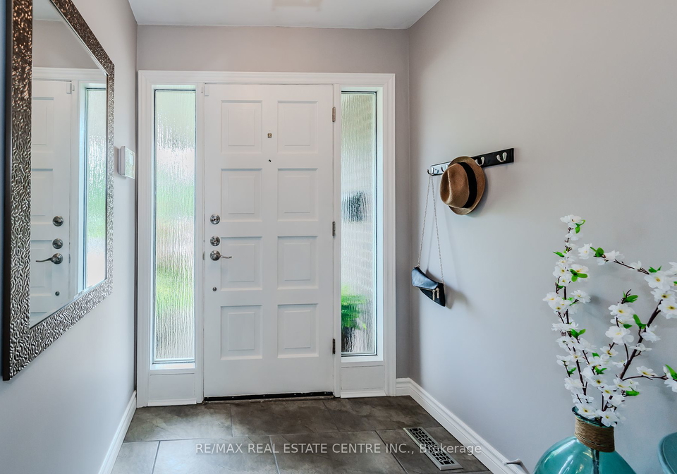 56-blue-spruce-court-kitchener-ontario-x9045139
