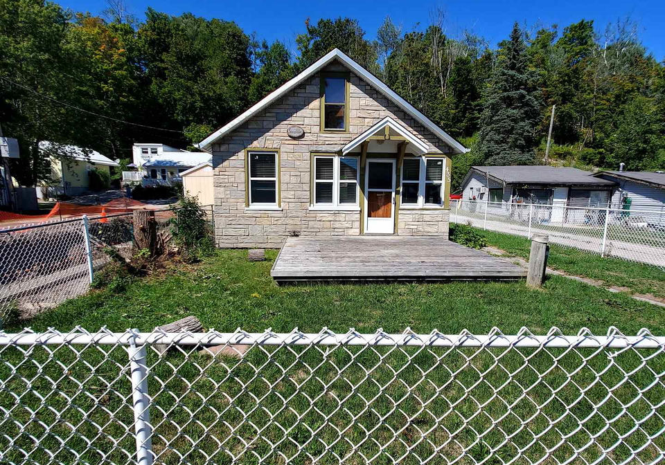 435-edith-cavell-boulevard-central-elgin-ontario-x9256833