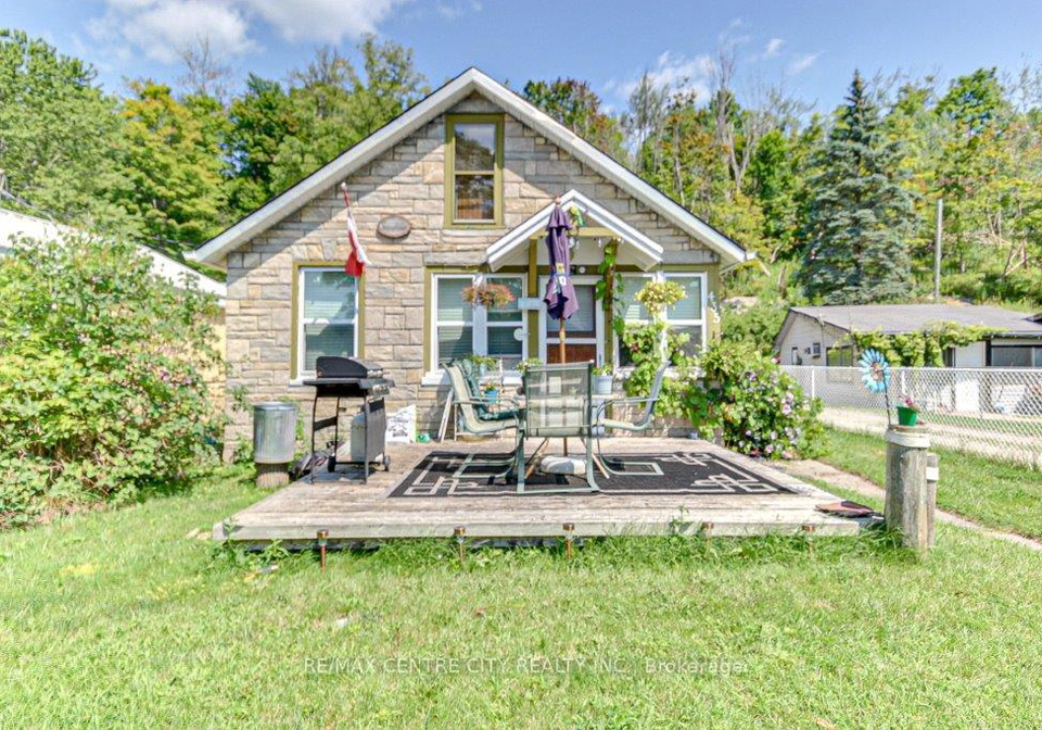 435-edith-cavell-boulevard-central-elgin-ontario-x9256833