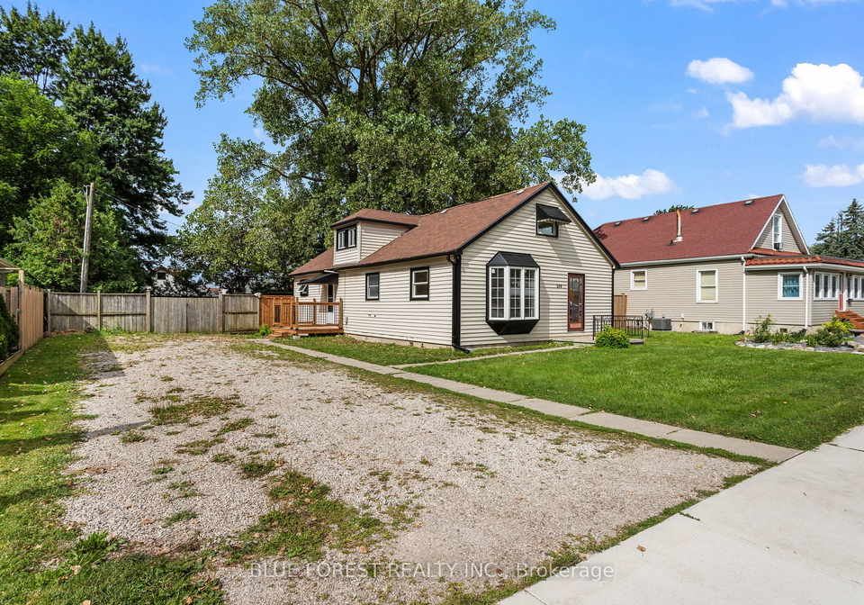270-main-street-southwest-middlesex-ontario-x9282640