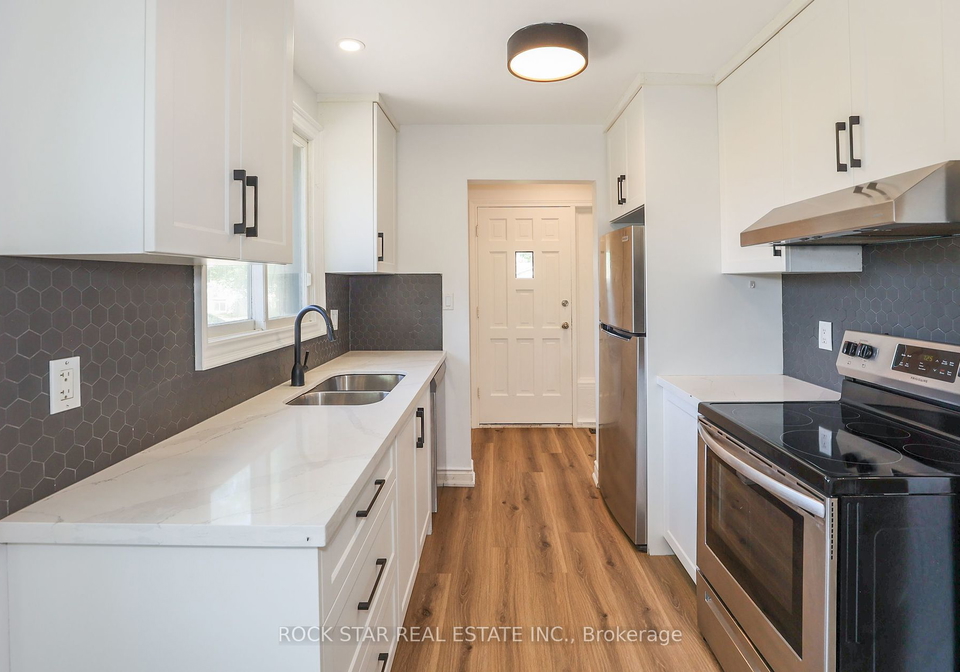 125-meredith-drive-st-catharines-ontario-x9357786