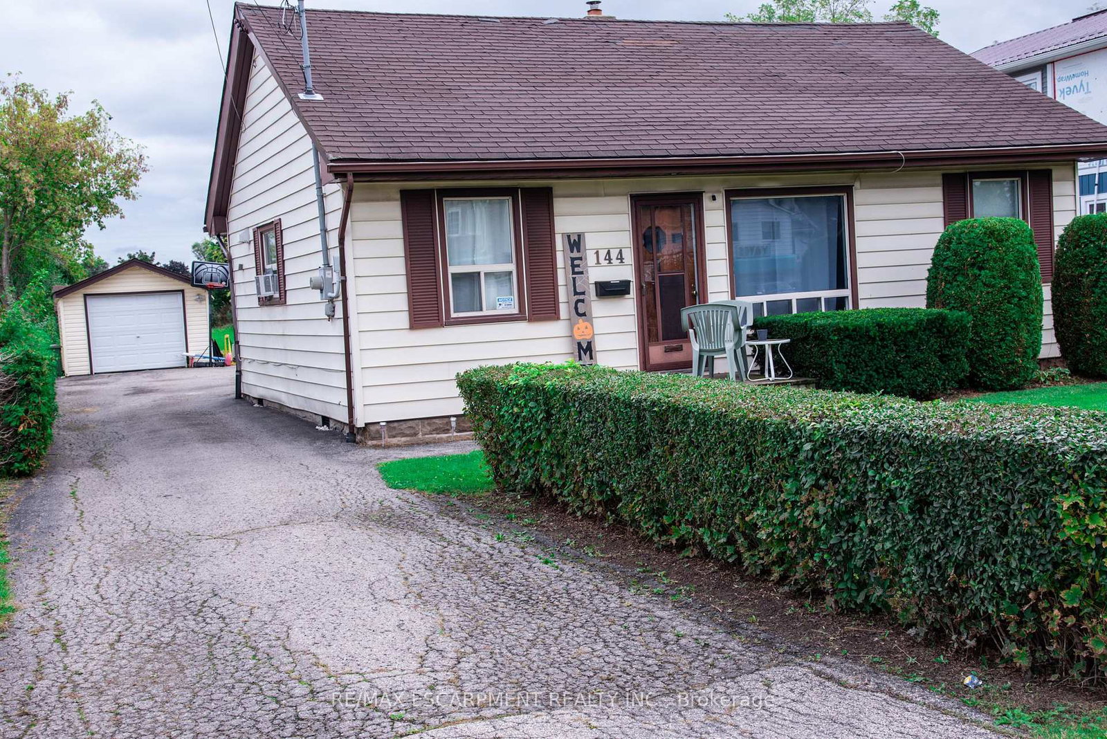 144-green-road-hamilton-ontario-x9387103