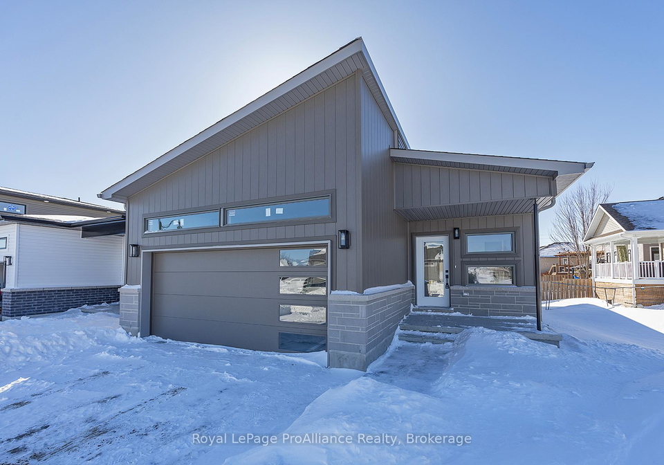 149-mcdonough-crescent-loyalist-ontario-x9411158