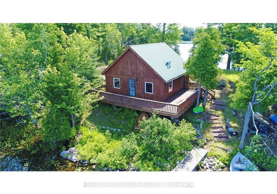 561-graceys-central-frontenac-ontario-x9462858