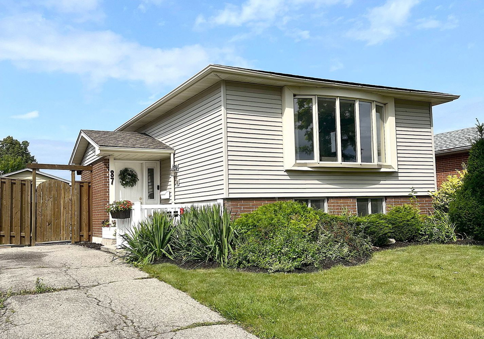 87-locheed-drive-hamilton-ontario-x9514058