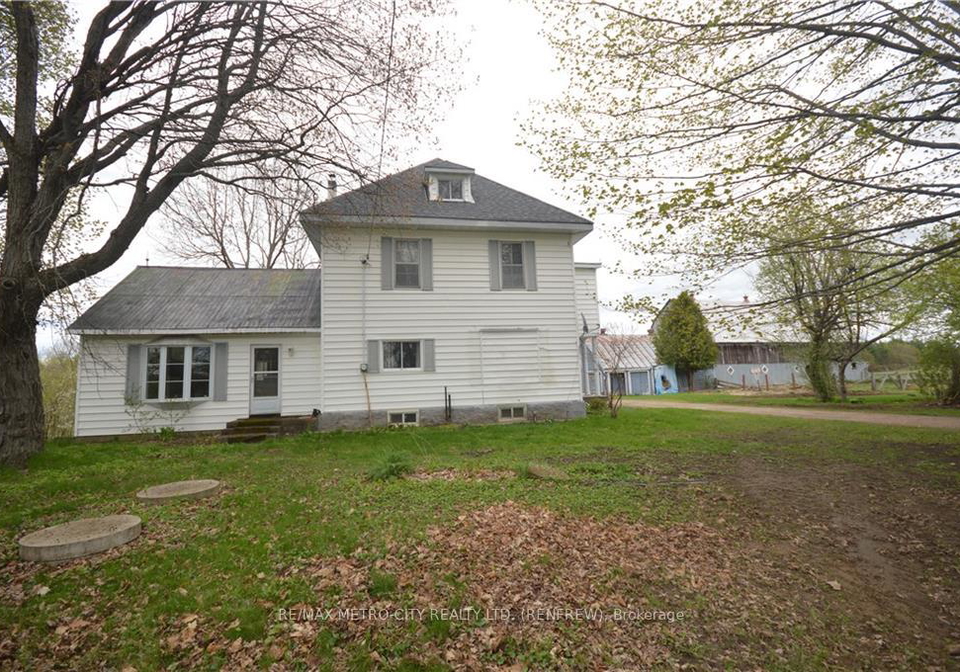 2879-lake-dore-road-north-algona-wilberforce-ontario-x9515460