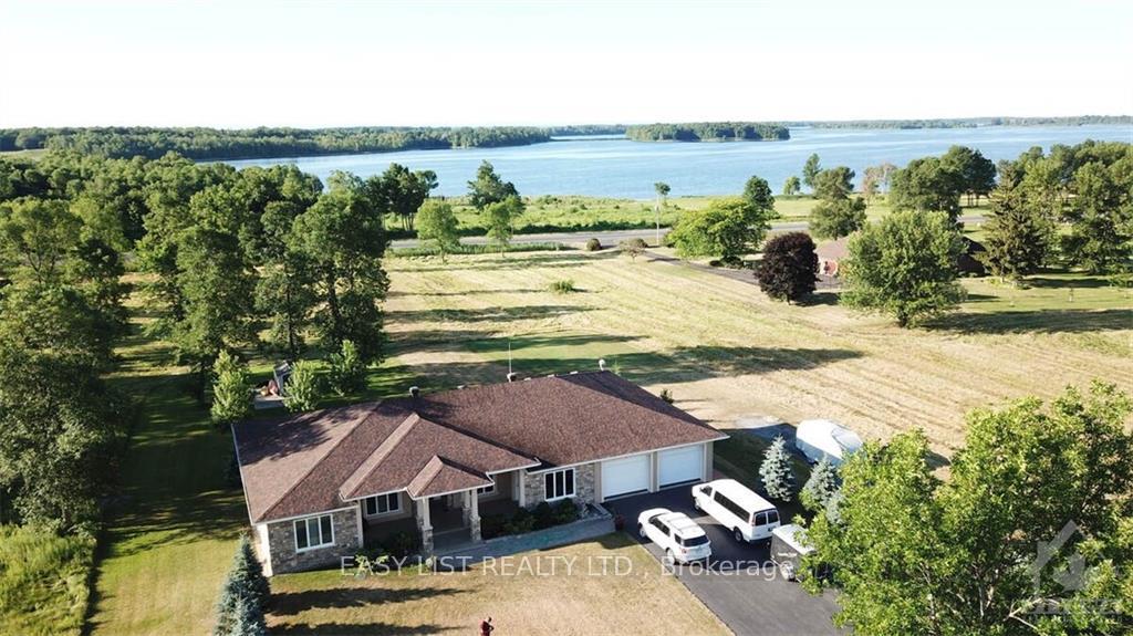 15886-manning-road-south-stormont-ontario-x9516148