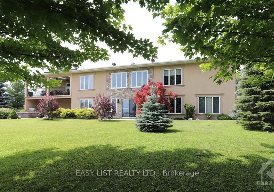 15886-manning-road-south-stormont-ontario-x9516148