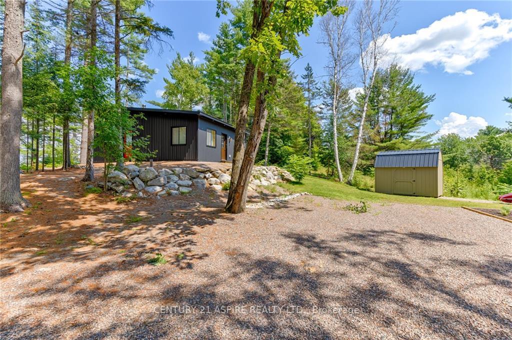 355-greenway-drive-whitewater-region-ontario-x9516377