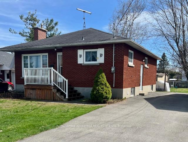 24-mclean-boulevard-perth-ontario-x9523554
