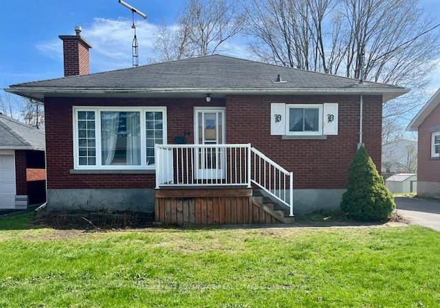 24-mclean-boulevard-perth-ontario-x9523554